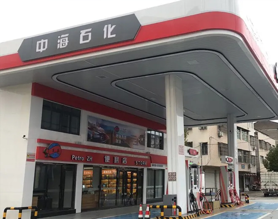 加油站選擇全自動洗車機(jī)的優(yōu)勢理由