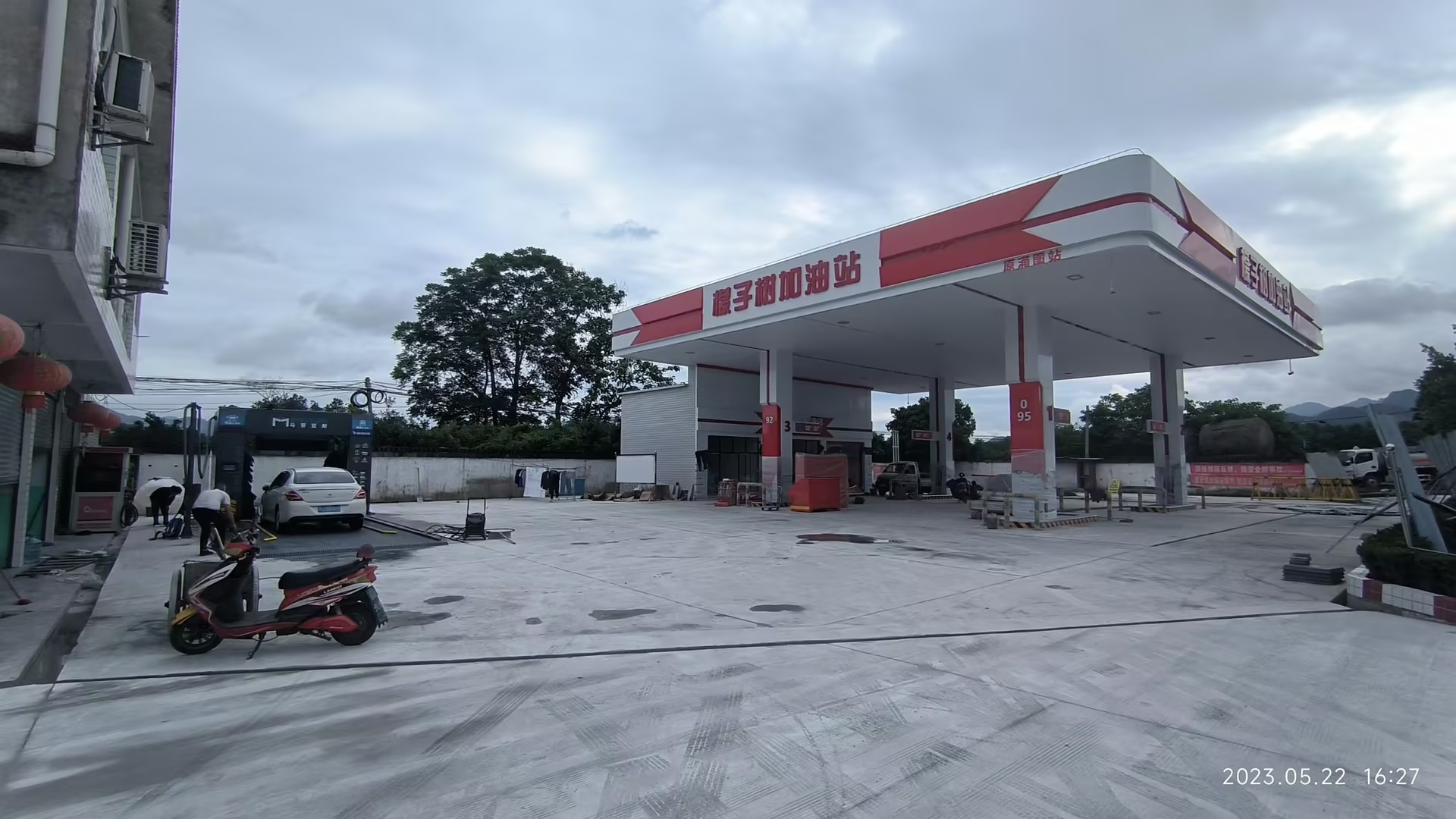 重慶安裝馬蒂亞斯新款龍門往復(fù)式全自動洗車機